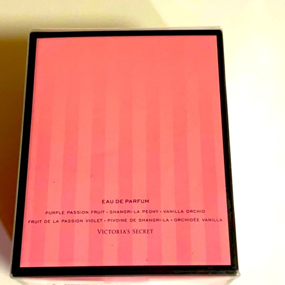 V.S BOMBSHELL - Picture 5 of 5